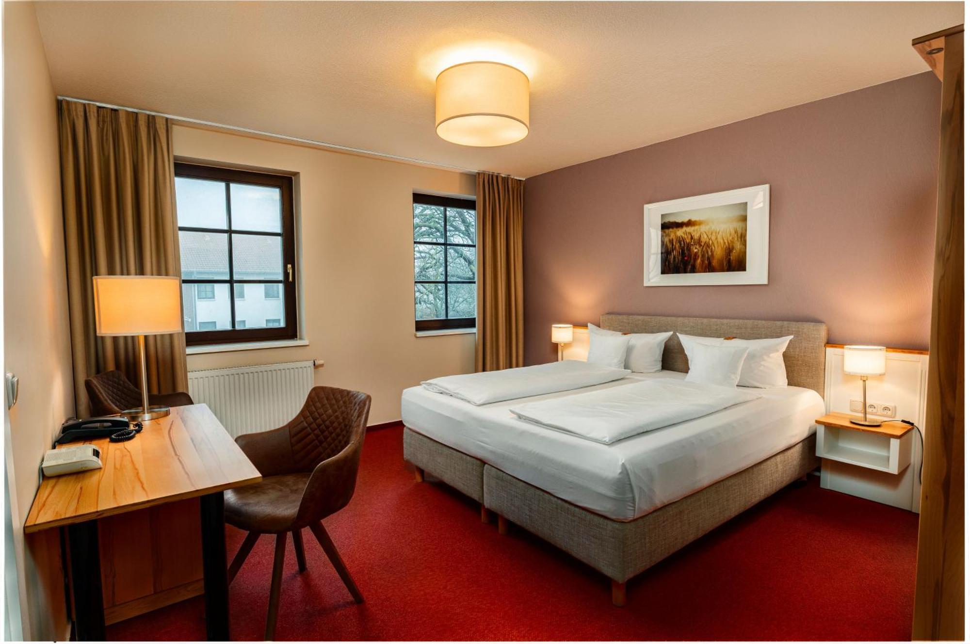 Hotel Ostseeland รอสต็อค ภายนอก รูปภาพ